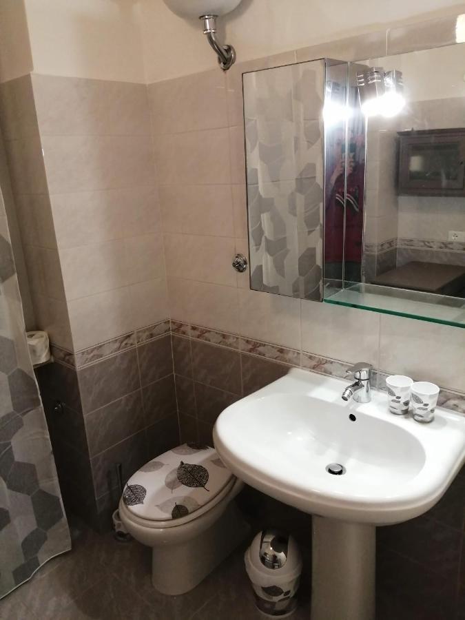 Hotel Il Sogno Foligno Esterno foto